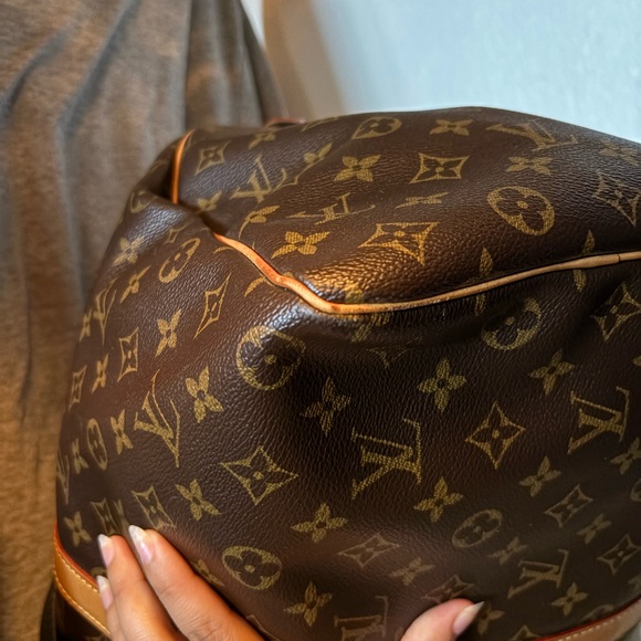 Louis Vuitton Keepall 50 - Picture 9 of 13